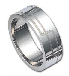 Ocelov prsten